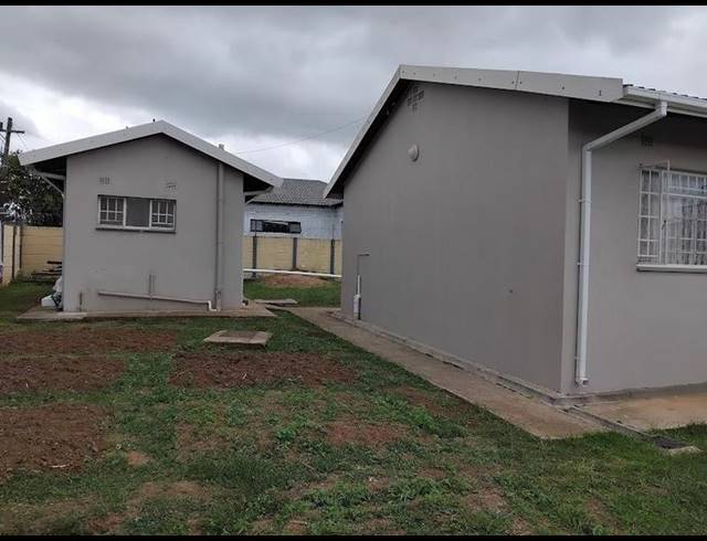 3 BEDROOM HOUSE FOR SALE IN MTHATHA CENTRAL